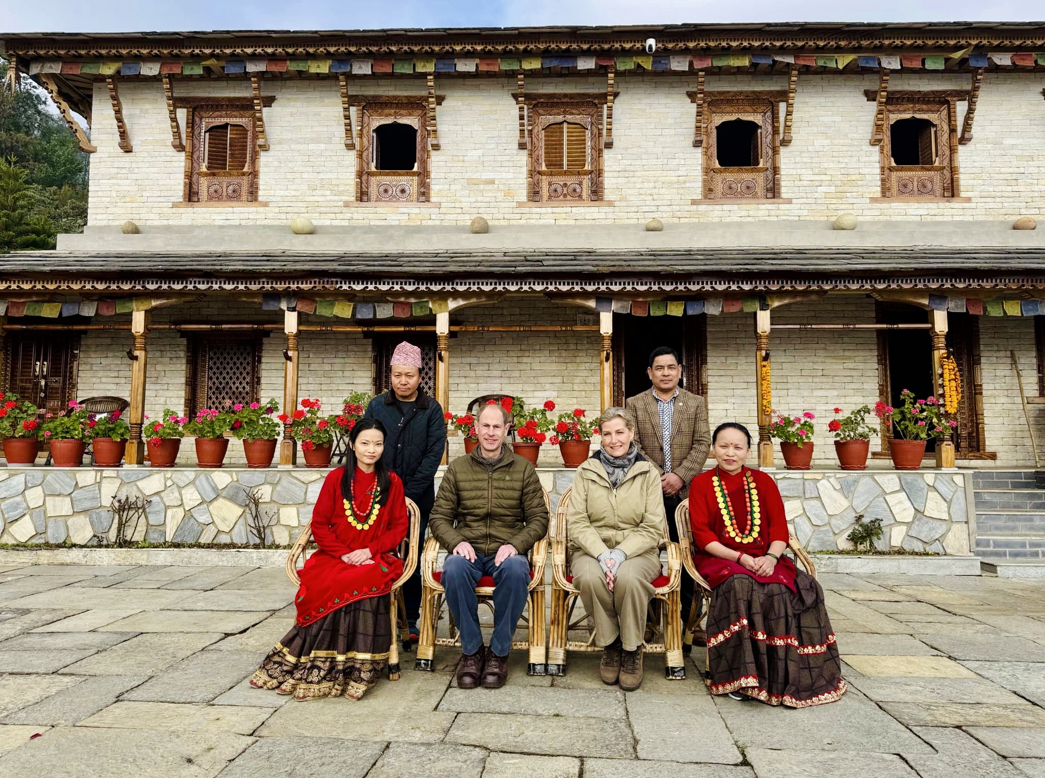 एनआरएनए यूके अध्यक्षसंग बेलायती अधिराजकुमारले राखे बेलायतका नेपालीबारे चासो