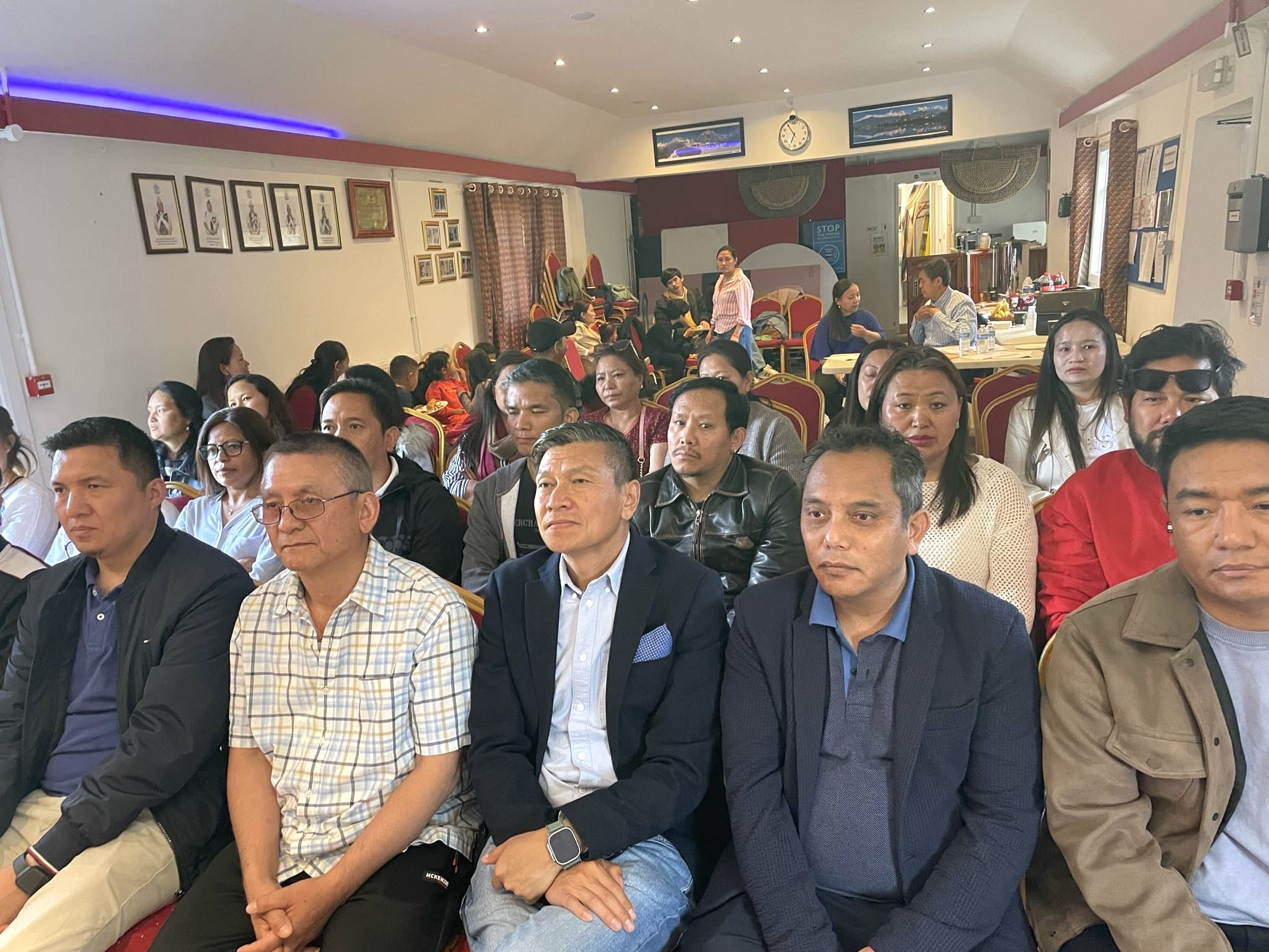 पेमा लामालाई ह्योल्मो समाज यूकेको नेतृत्व