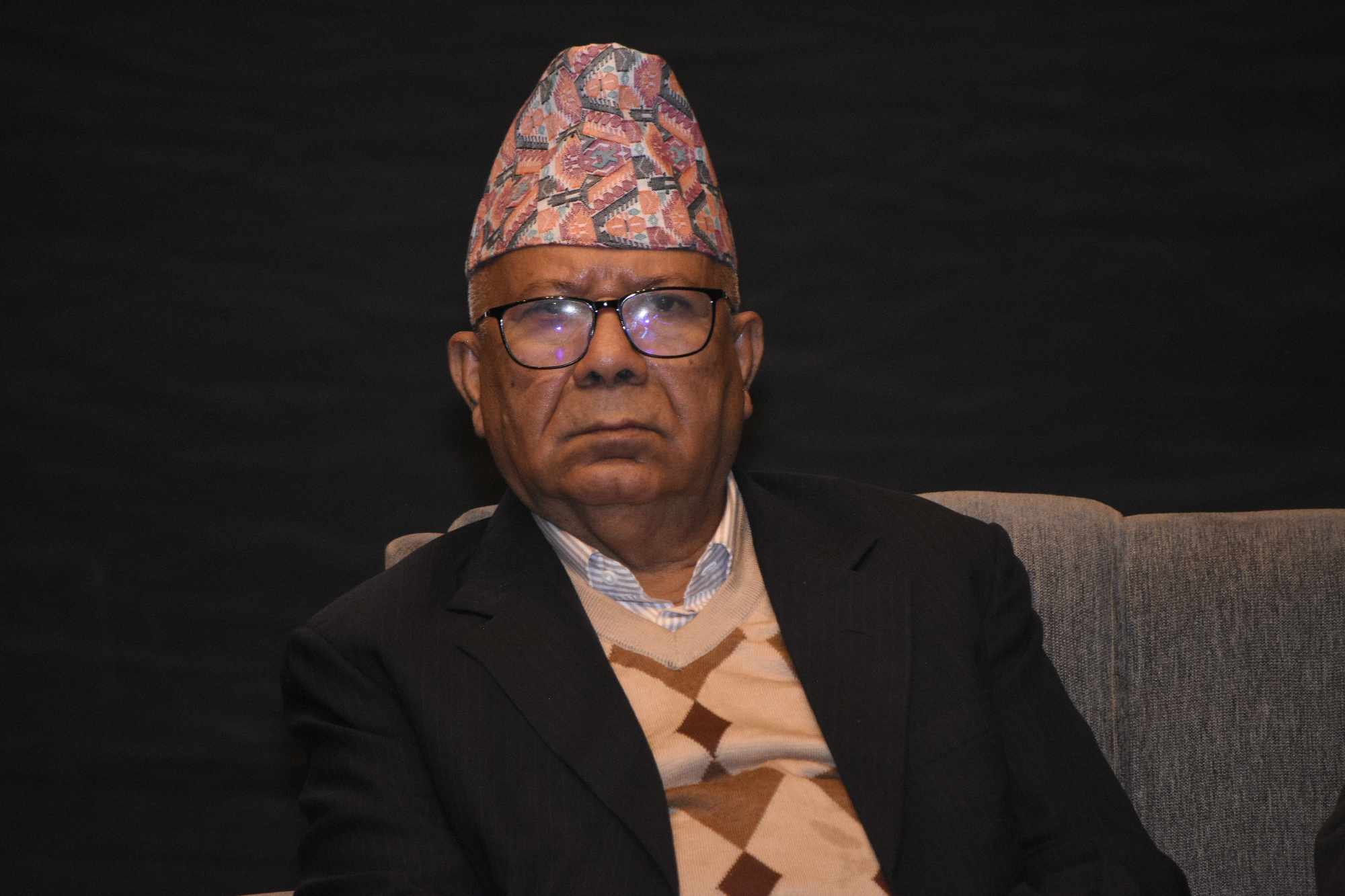 पूर्वप्रधानमन्त्री नेपाललाई ३५ लाख धरौटीमा रिहा गर्न आदेश