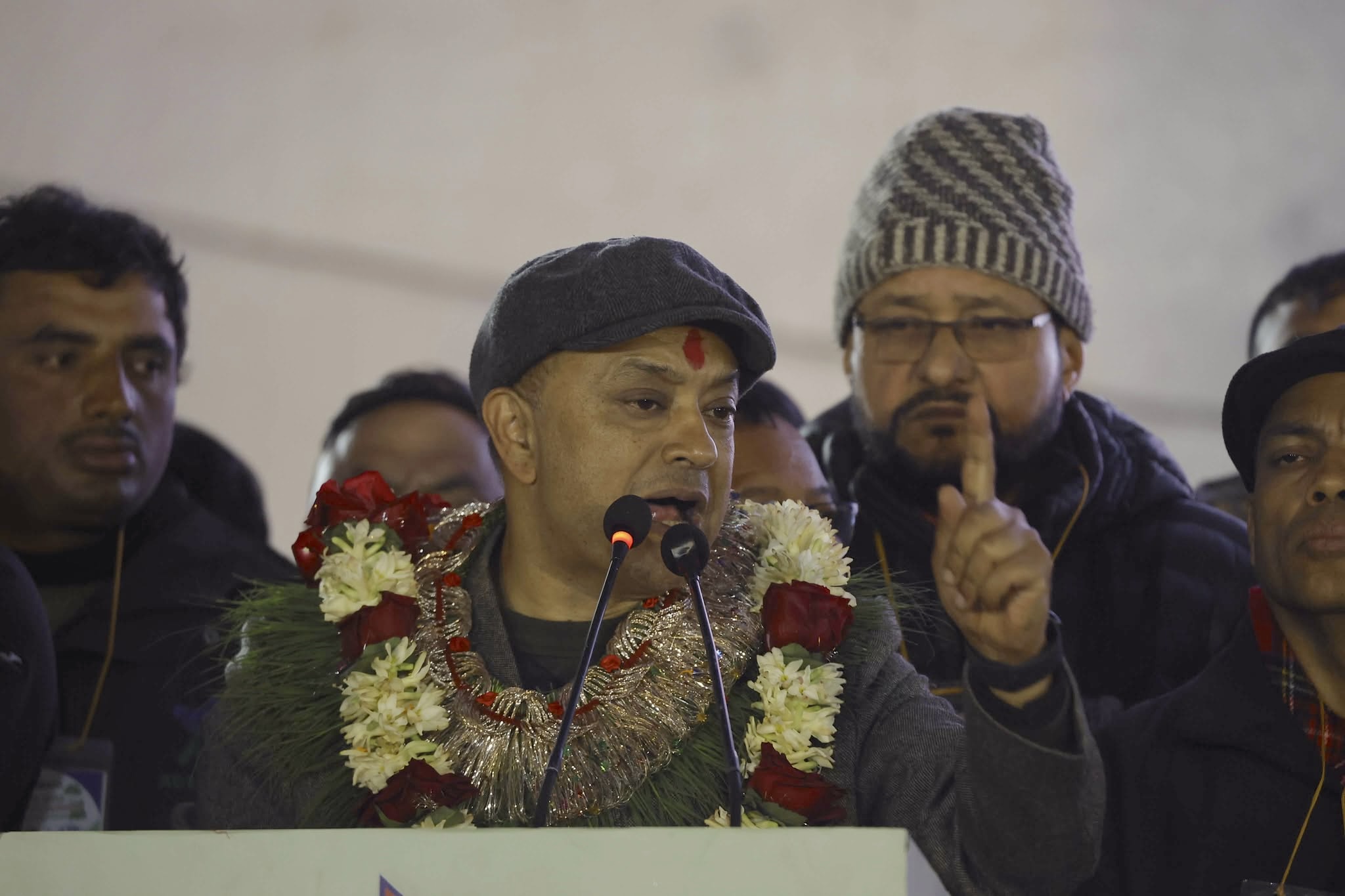 कांग्रेस सभापतिमा गगन थापा निर्वाचित, यी हुन् १३ पदाधिकारी र १ सय २१ केन्द्रीय सदस्य